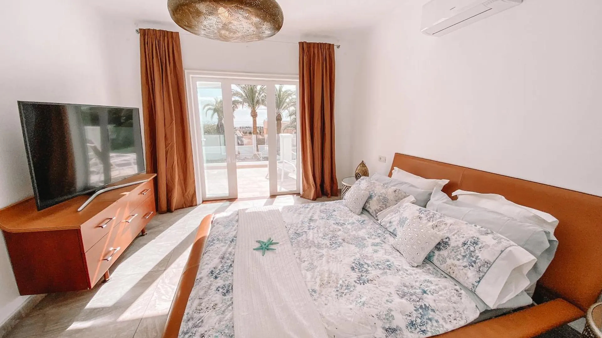 Villa Aivy Costa Teguise